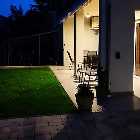 Denis Apartment
